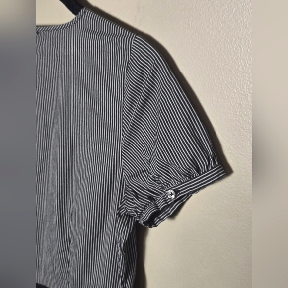 Vintage The Limited Y2K Pinstripe Bodycon Soft Goth Sheath Dress, Size 0 - Picture 4 of 6